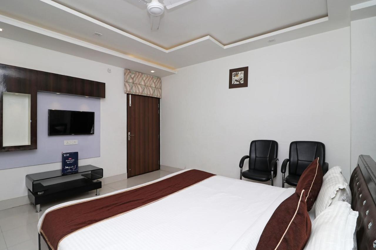 Oyo 8837 Hotel Surya Galaxy Kanpur Exterior photo